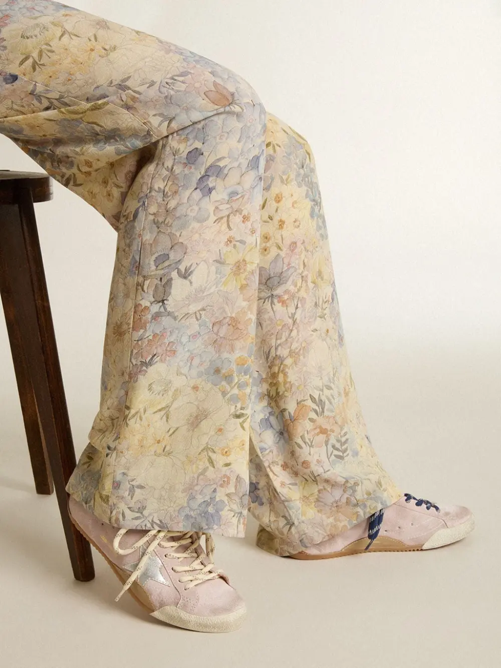 Alternative view of Giày Nữ Golden Goose True-Star 'Pastel Pink' GWF00922-F007383-25741