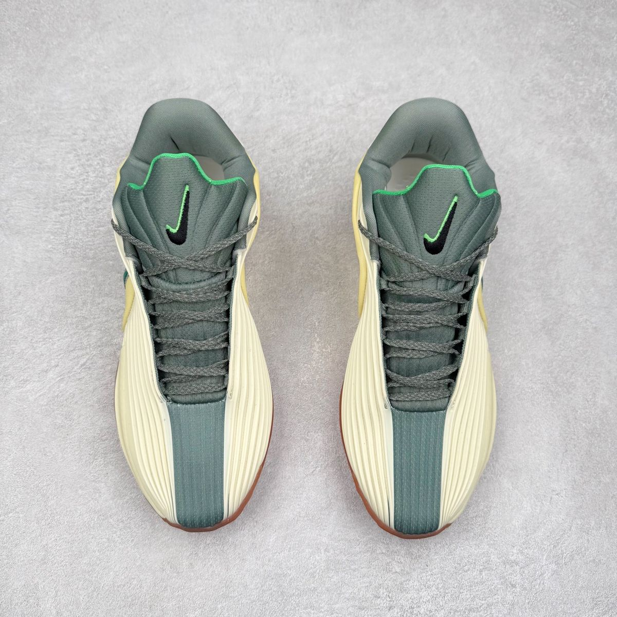 Alternative view of Giày Nike Jrue Holiday G.T. Cut 3 ‘LE EP Celtics’ IM7848-700