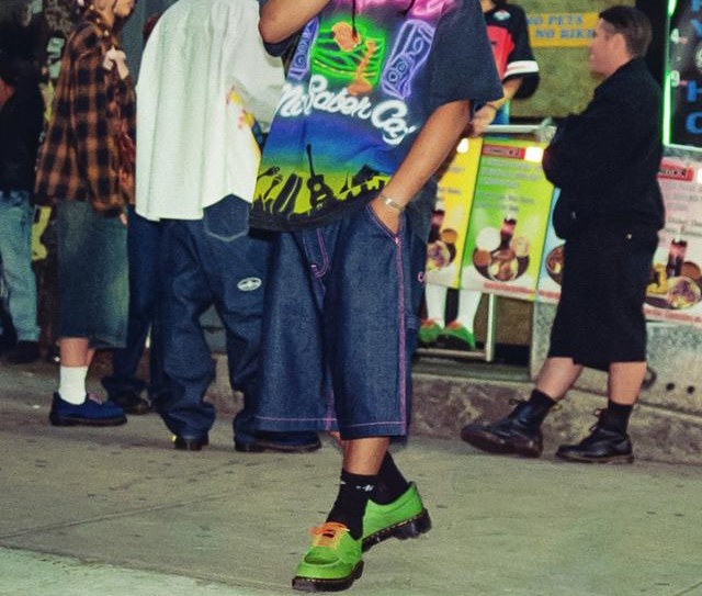 Giày Dr. Martens Lowell ‘Vibrant Green’ 32238809 - Ảnh 3