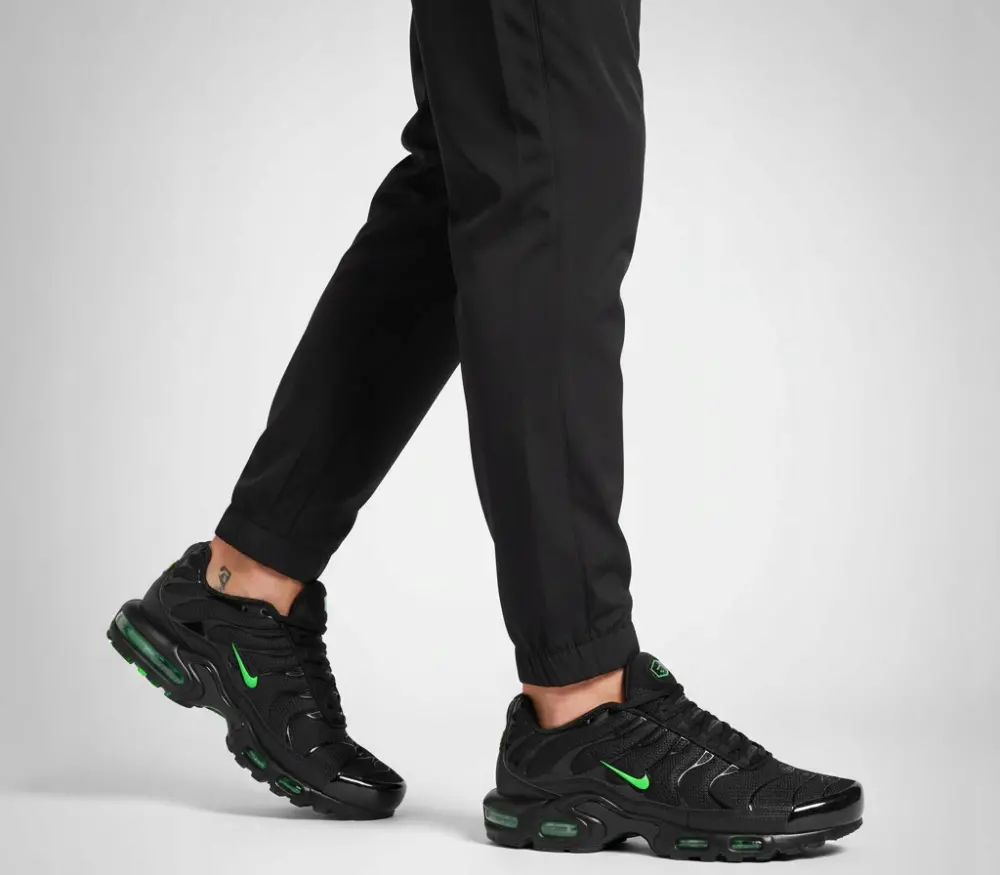 Giày Nike Air Max Plus ‘Black Green’ DM0032-024 - Ảnh 3