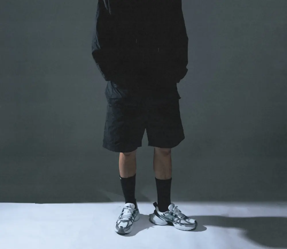 Alternative view of Giày Nike V2K ‘White Dark Obsidian’ HQ3484-121