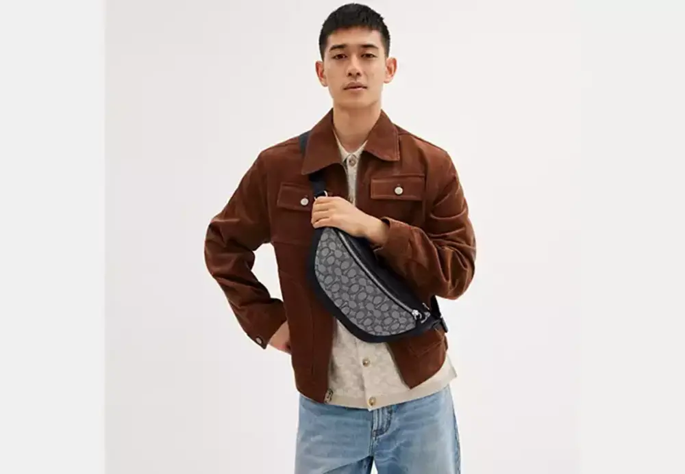 Alternative view of Túi Coach League Belt Bag In Signature Jacquard 'Midnight Navy' CC073-DWP