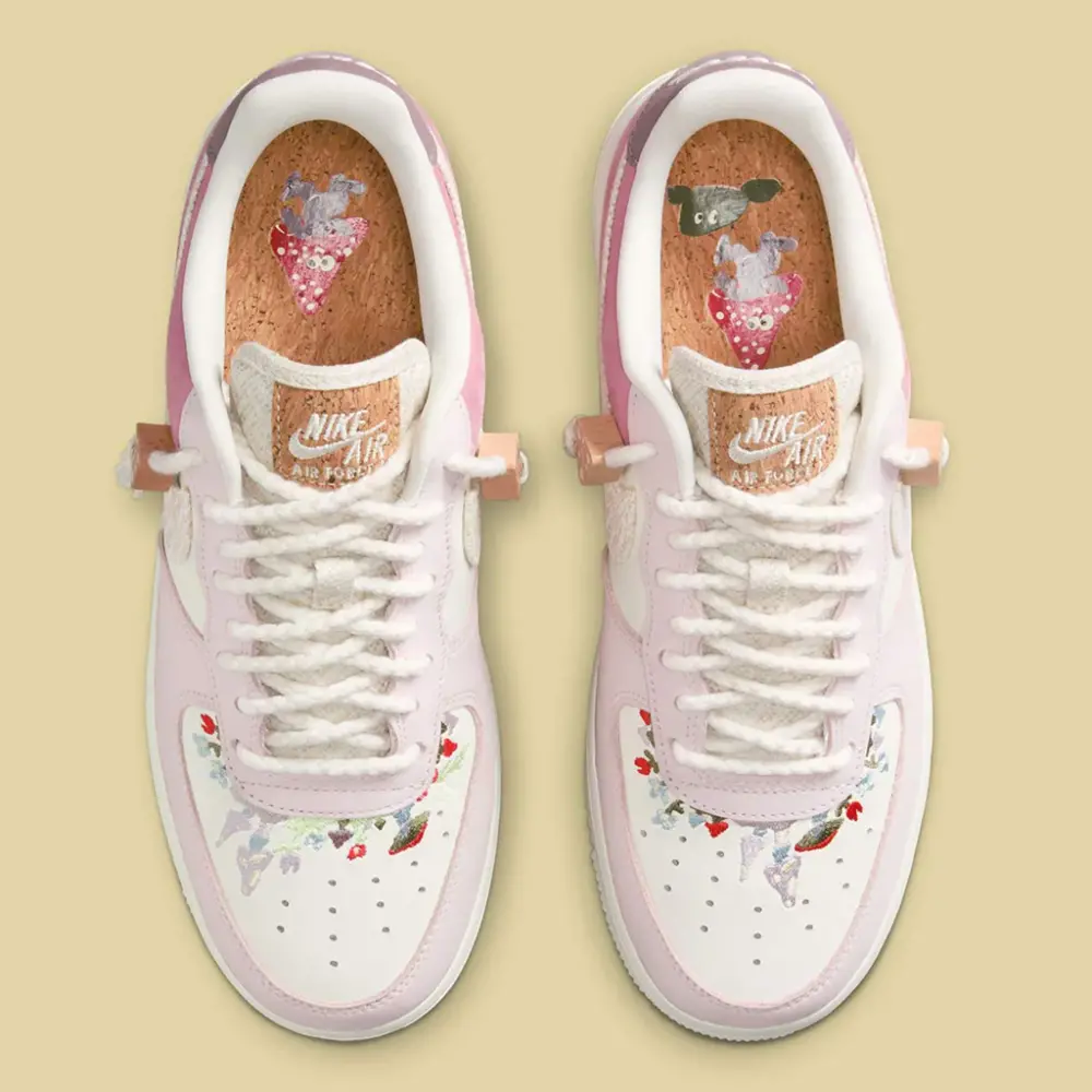 Alternative view of Giày Nike Air Force 1 ‘Mushroom’ IB8874-111