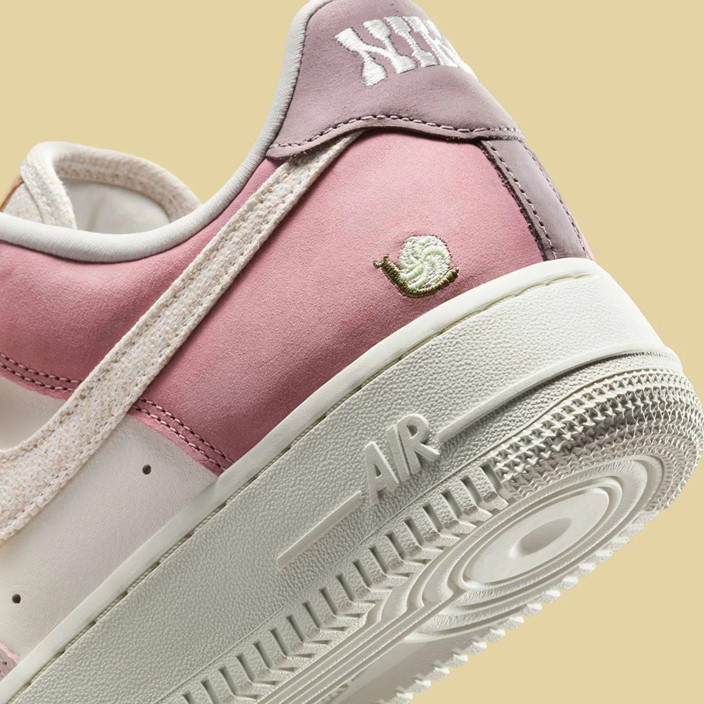 Giày Nike Air Force 1 ‘Mushroom’ IB8874-111 - Ảnh 4