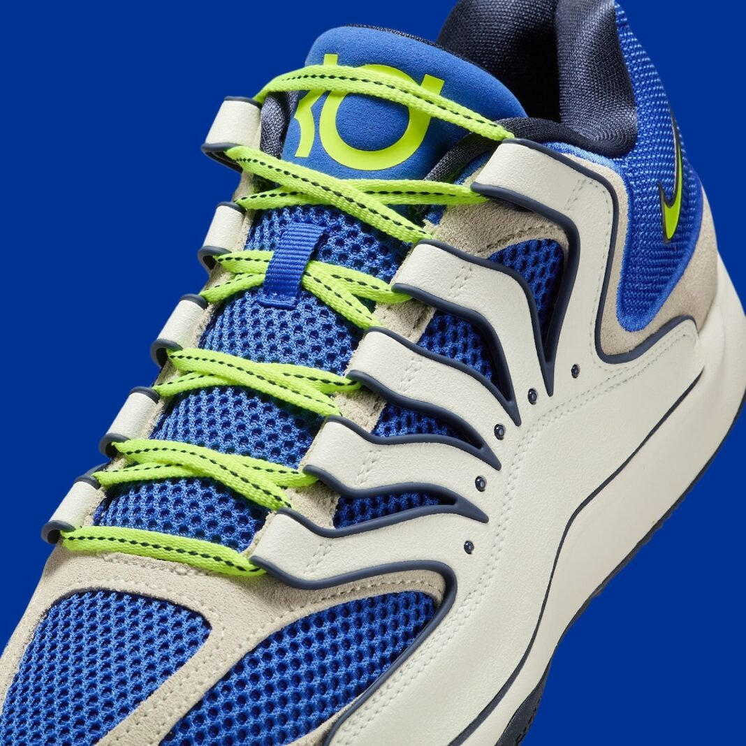 Alternative view of Giày Nike KD 18 ‘Seat Pleasant Hyper Royal’ HV1992-400