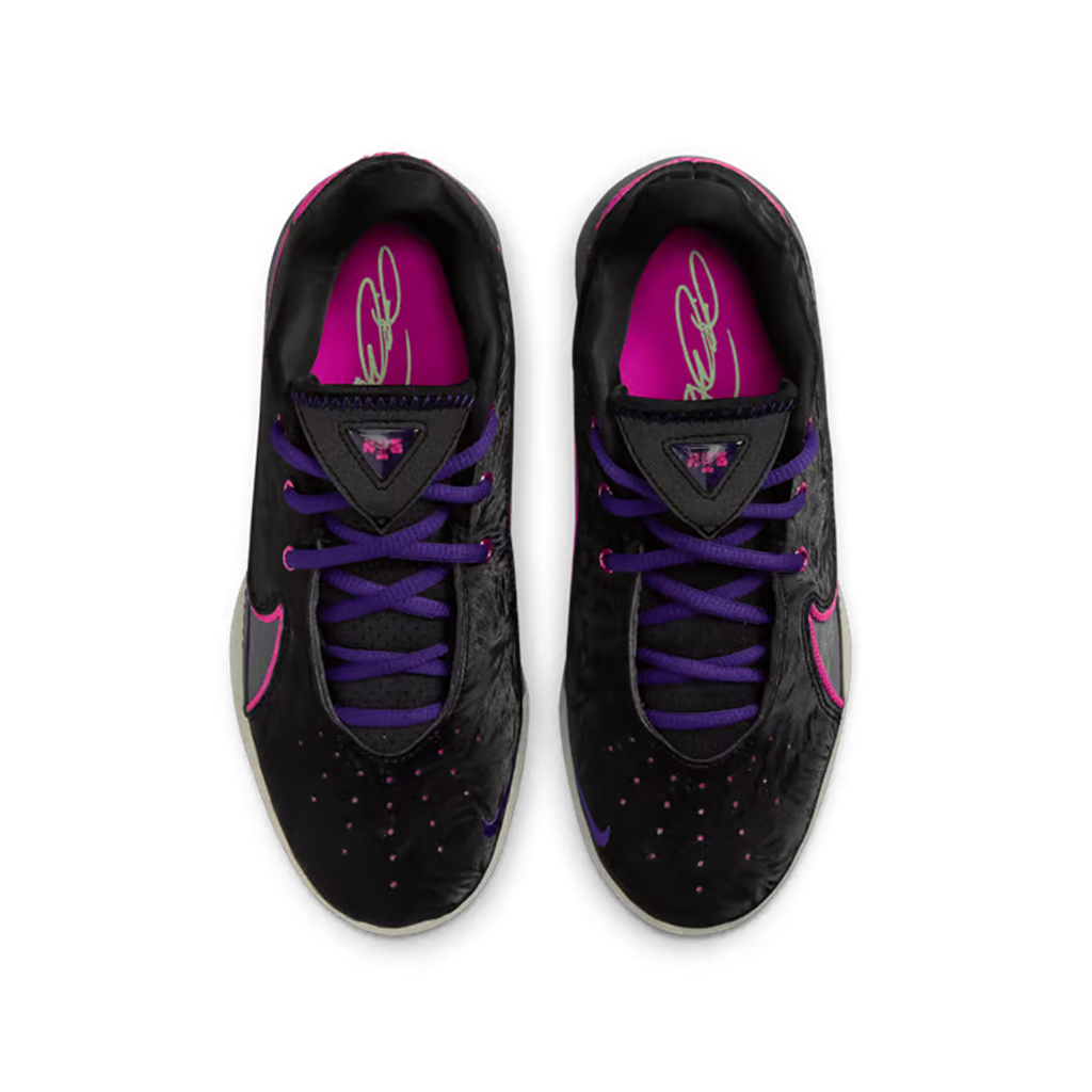 Alternative view of Giày Nike LeBron 22 ‘Blacklight’ FV5636-001