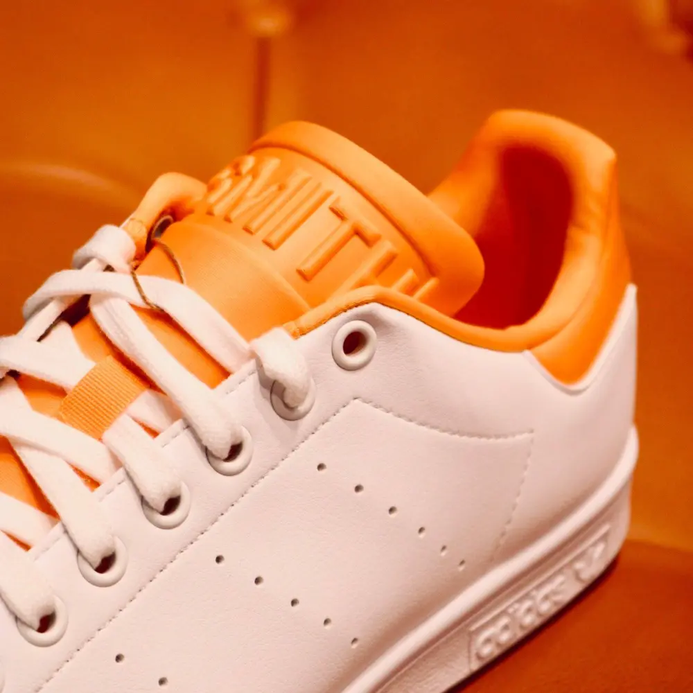 Alternative view of Giày Adidas Stan Smith ‘Orange Rush’ GY5969