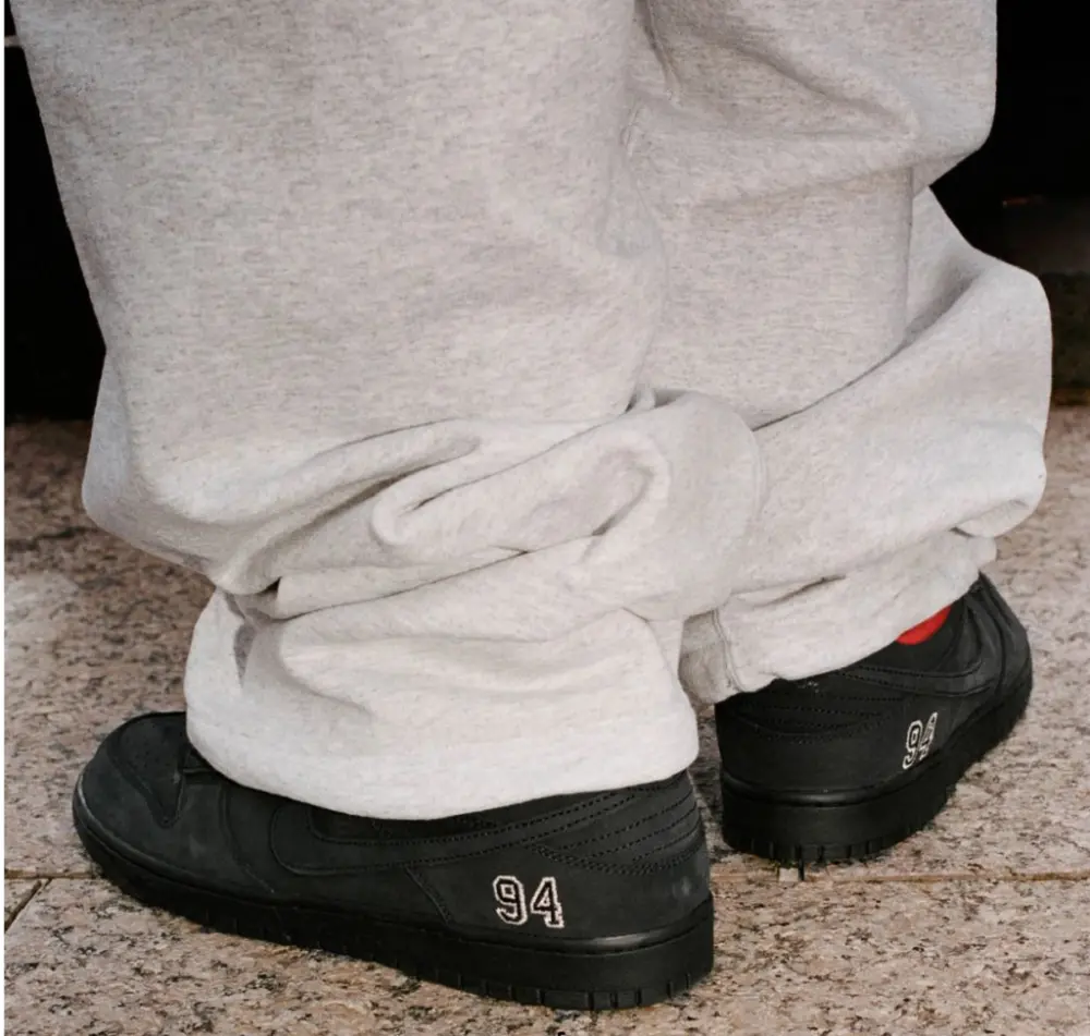 Giày Nike SB Dunk Low 'Supreme 94 Black' HQ8487-001 - Ảnh 3
