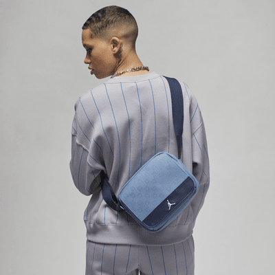 Alternative view of Túi Nike Air Jordan Monogram Crossbody Bag ‘Blue’ FJ6790-419