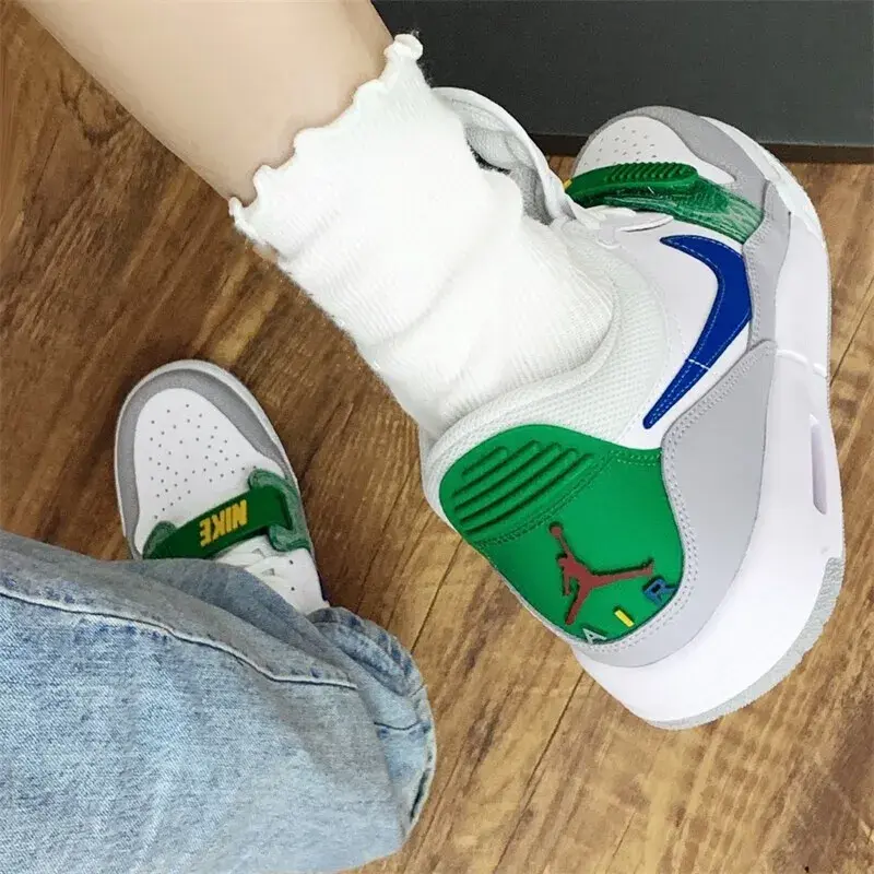 Alternative view of Giày Nike Air Jordan Legacy 312 Low ‘White Pine Green’ CD9054-140