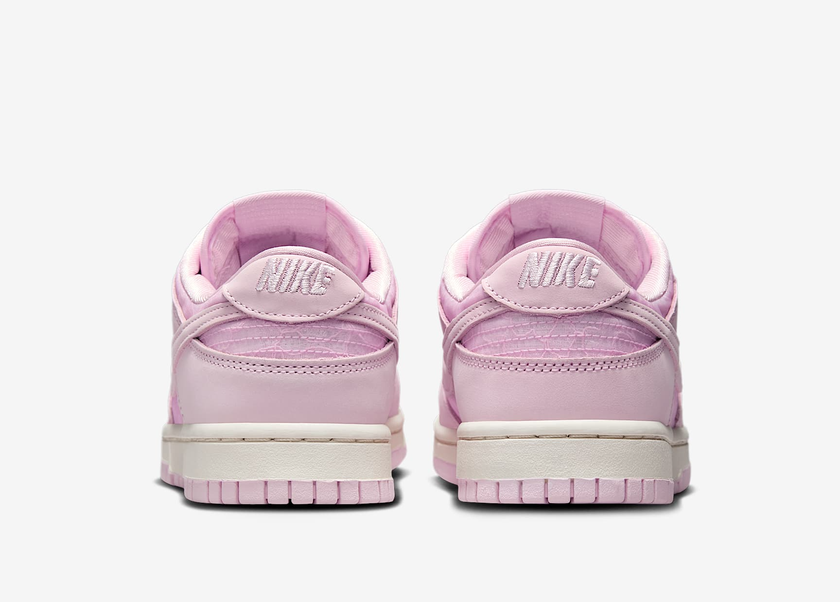 Giày Nike Dunk Low ‘Regal Pink’ HJ5870-600 - Ảnh 3