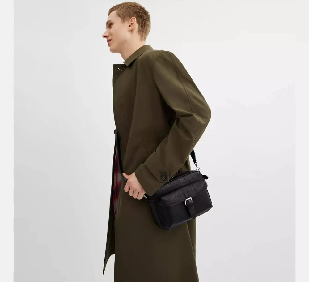 Alternative view of Túi Coach Warner Crossbody Bag 'Black' CW218-SVBK