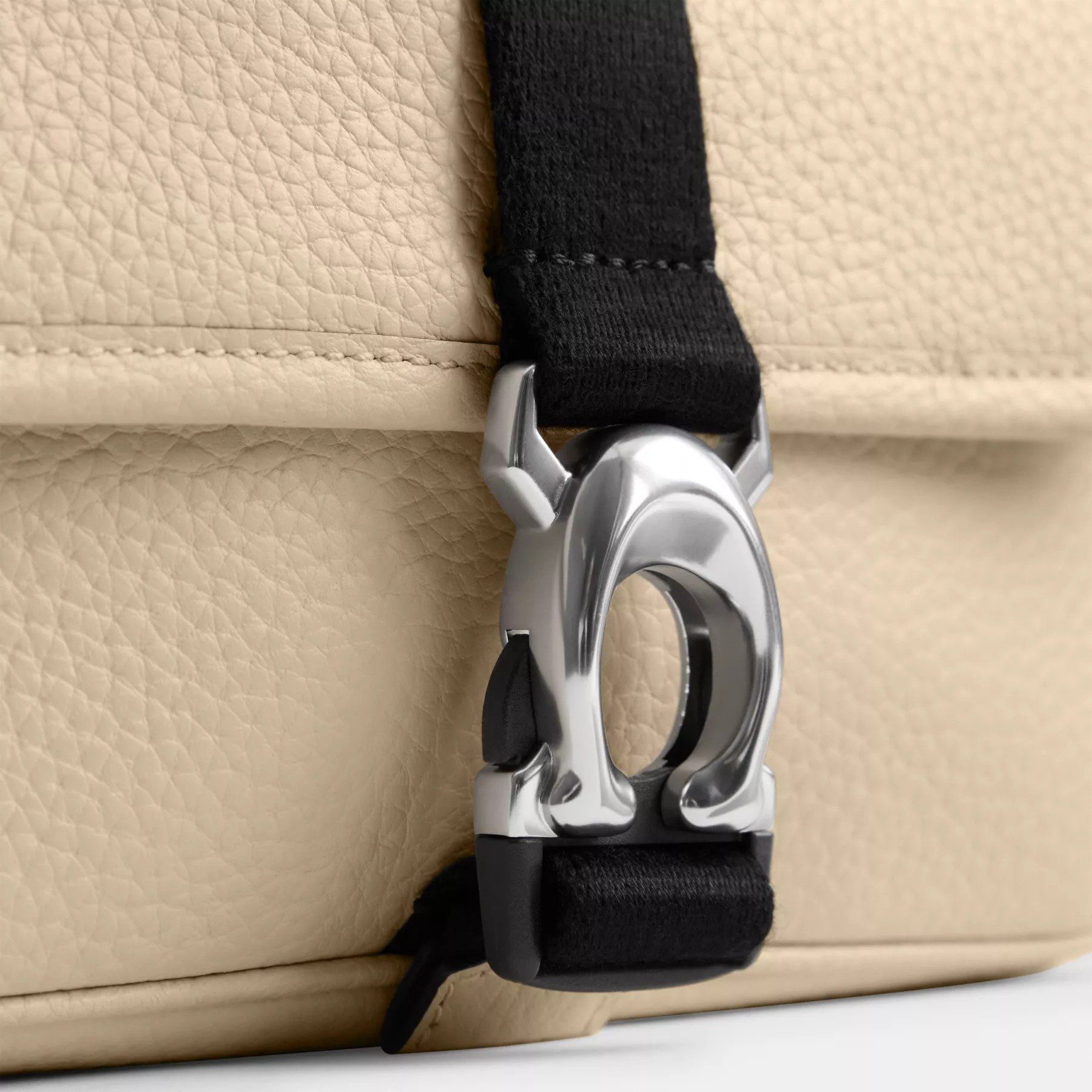 Túi Coach Beck Slim Crossbody ‘Ivory’ CM335-VT5 - Ảnh 5