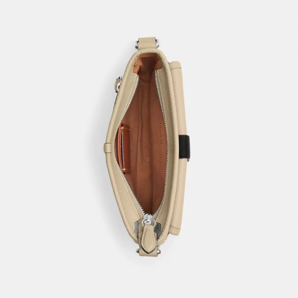 Túi Coach Beck Slim Crossbody ‘Ivory’ CM335-VT5 - Ảnh 4