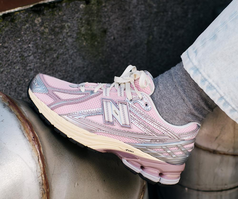 Alternative view of Giày New Balance 1906R 'Rose Sugar' U1906RNF