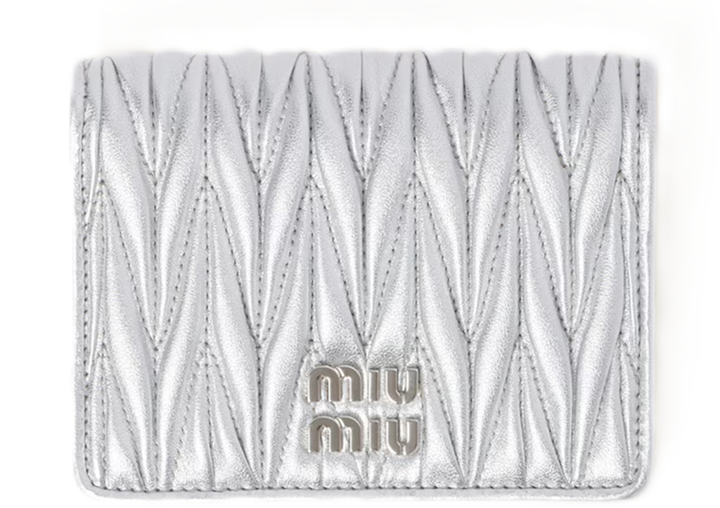 Ví Miu Miu Matelassé Nappa Leather 'Silver' 5MV204-AFPP-F0118