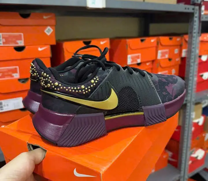 Giày Nike GP Challenge 1 "Naomi Osaka" 'Bordeaux' HQ2553-601 - Ảnh 3