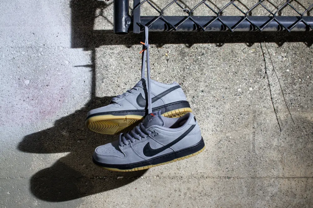 Alternative view of Giày Nike SB Dunk Low Pro ‘Cool Grey’ FJ1674-002