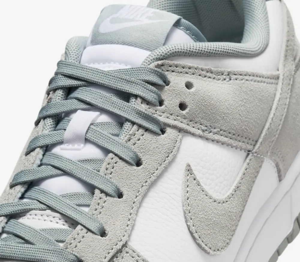 Alternative view of Giày Nike Dunk Low SE ‘Light Pumice’ FQ8249-101