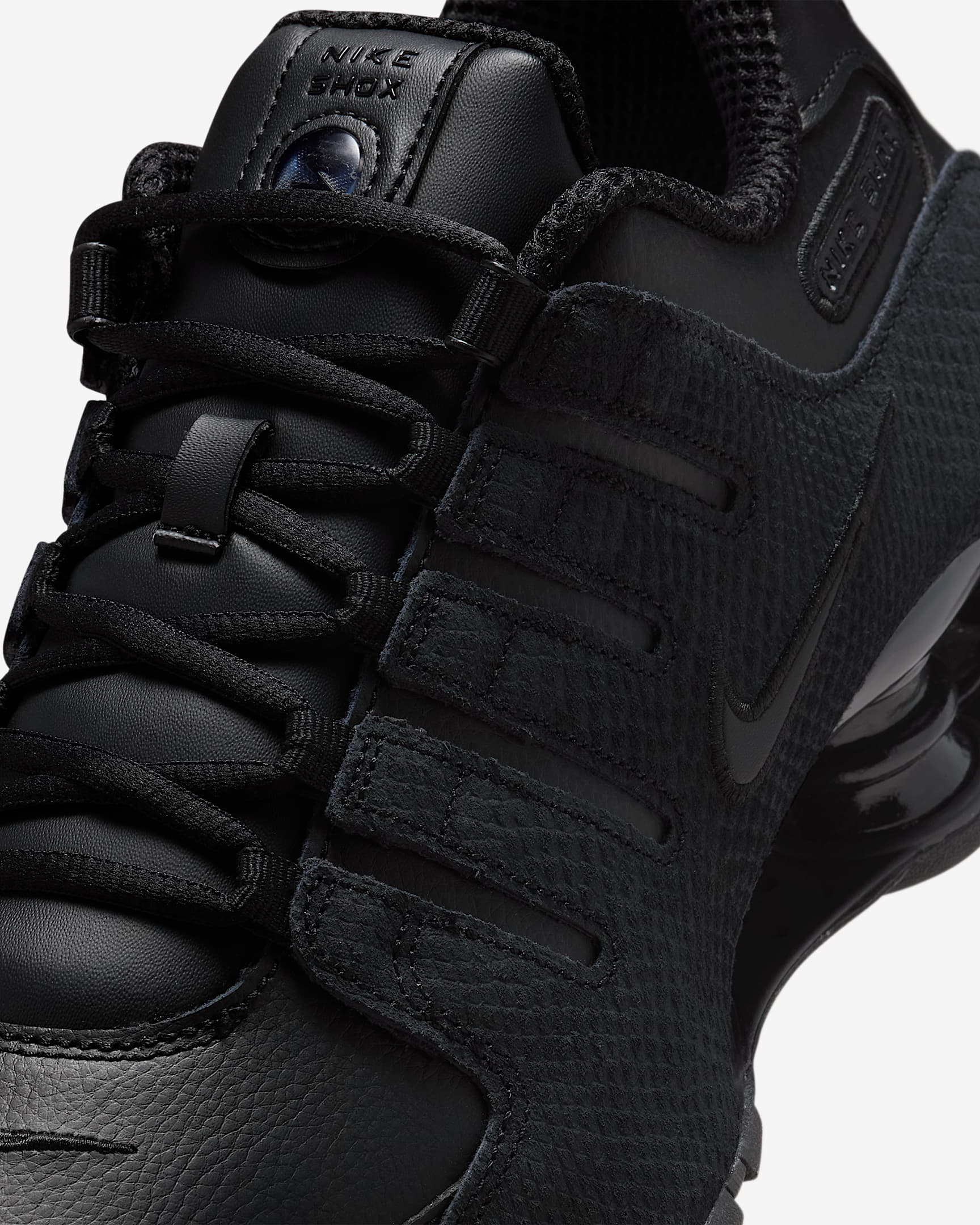 Alternative view of Giày Nike Shox NZ 'Triple Black' 378341-001