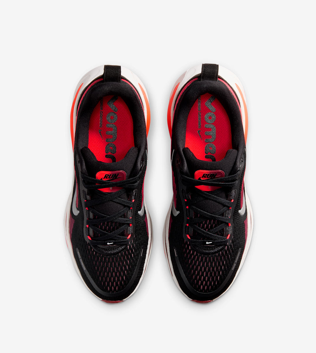 Alternative view of Giày Nike Vomero 18 'Bright Crimson' HQ2157-007