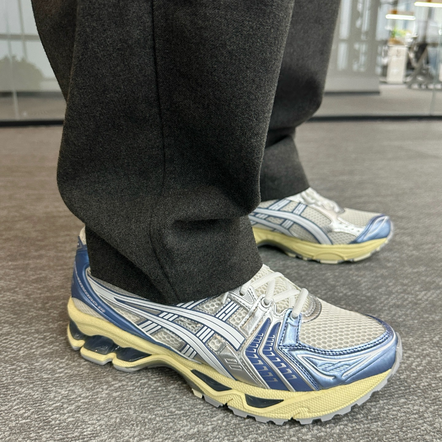 Alternative view of Giày Asics Gel Kayano 14 ‘Denim Blue’ 1203A537-102