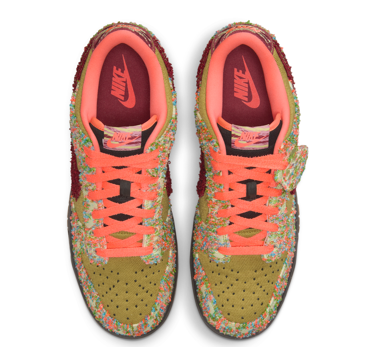 Alternative view of Giày Nike Dunk Low ‘Green Curry’ IB2263-300