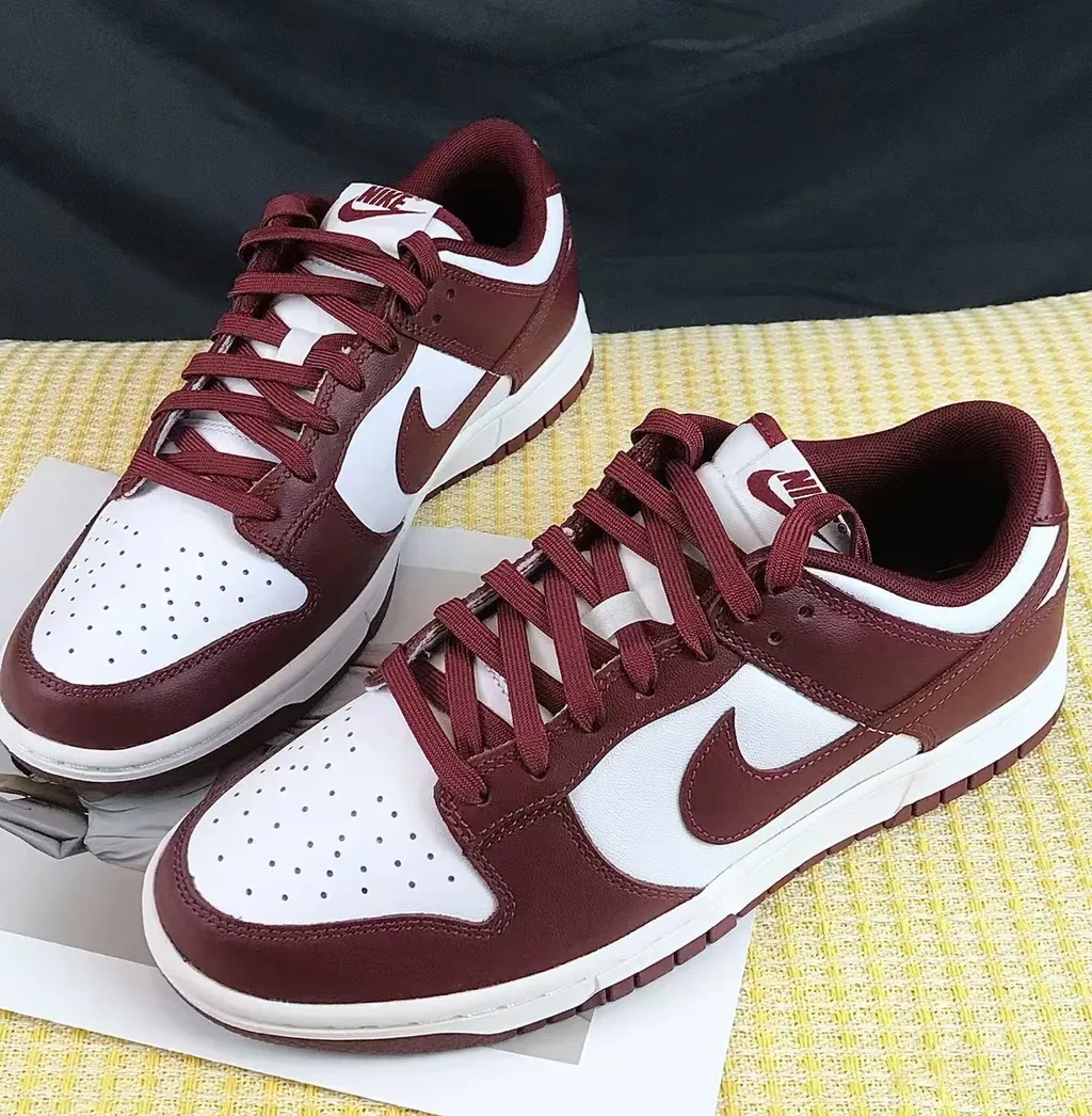 Alternative view of Giày Nike Dunk Low 'White' DV0833-115