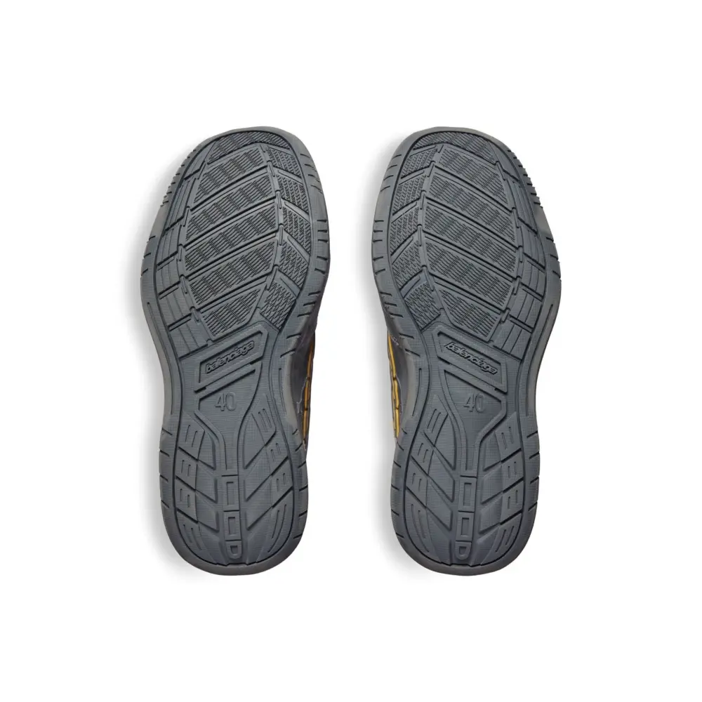 Giày Balenciaga Hamptons Worn-out Trainers 'Grey' 841765WCURB1180 - Ảnh 9