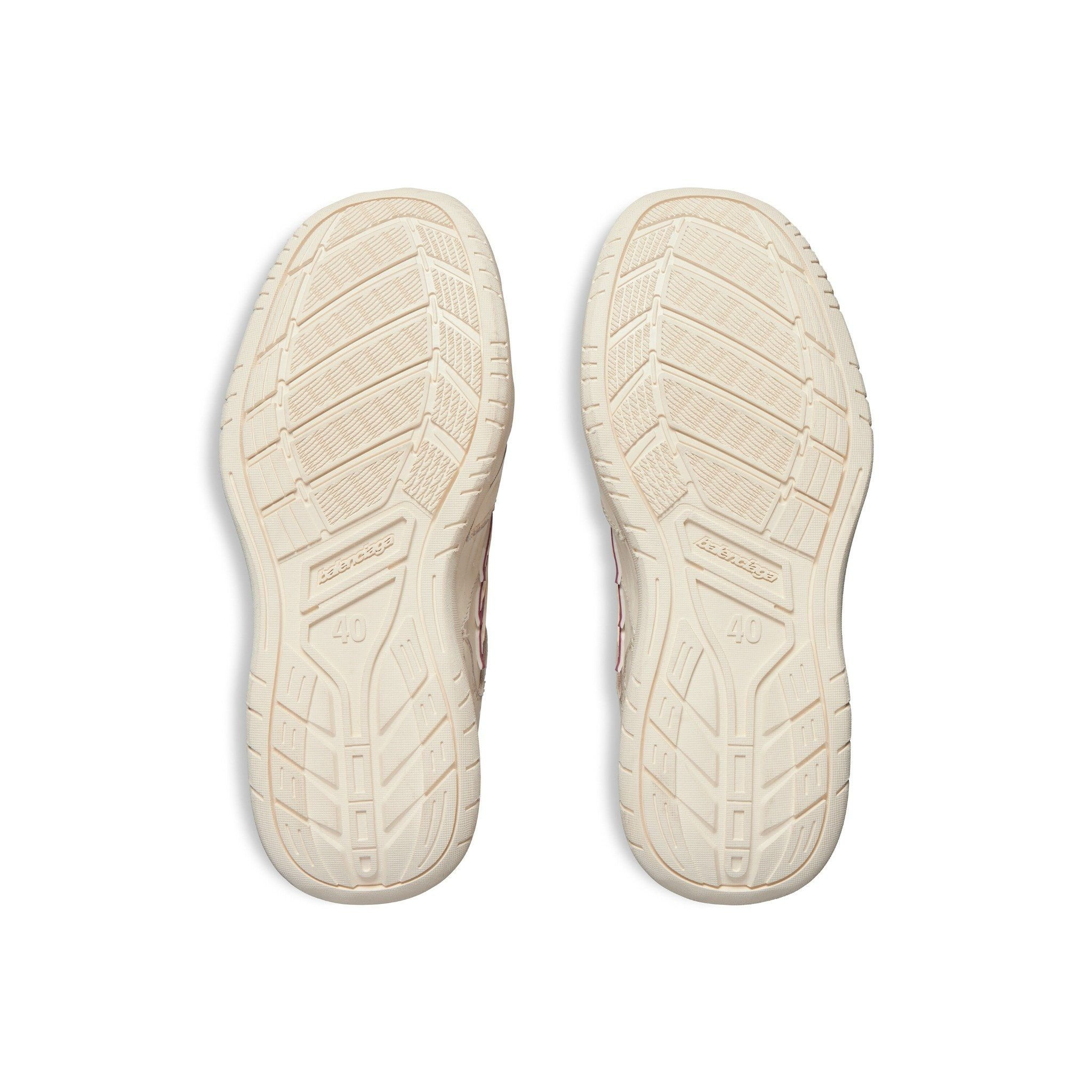 Giày Balenciaga Hamptons Worn-out Trainers 'White' 841765WCURS9960 - Ảnh 9