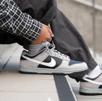 Alternative view of Giày Nike Dunk Low ‘Light Smoke Grey’ HV2532-001