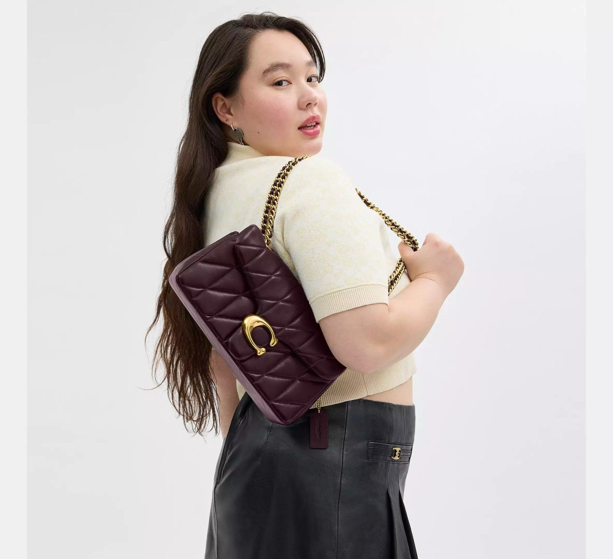 Túi Coach Tabby Shoulder Bag 26 'Brass' CP150-B4YDS - Ảnh 3