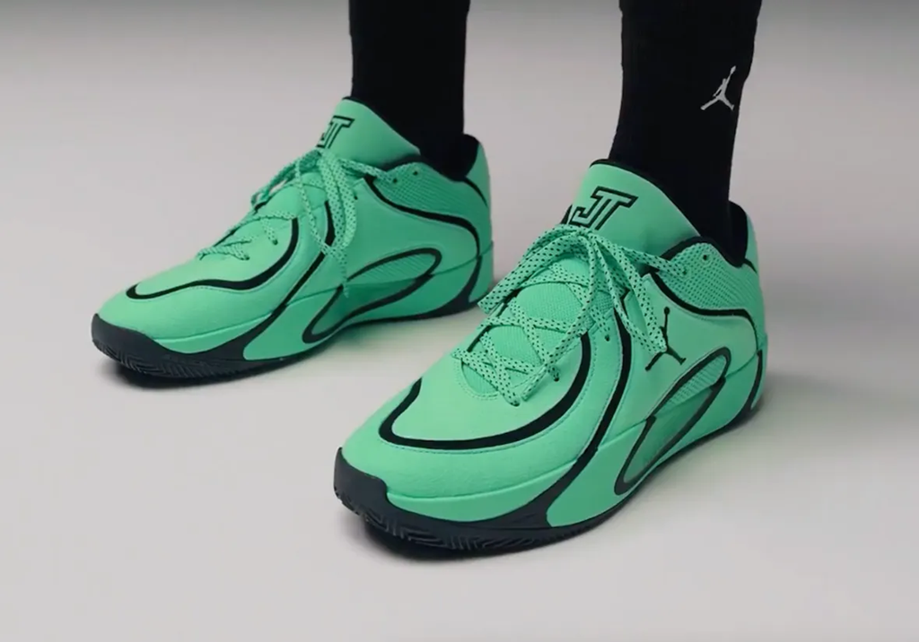Alternative view of Giày Nike Jordan Tatum 4 'Green Glow' HQ4614-300