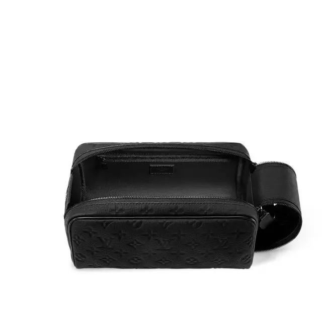Alternative view of Túi Louis Vuitton Dopp Kit Monogram Taurillon 'Black' M14843