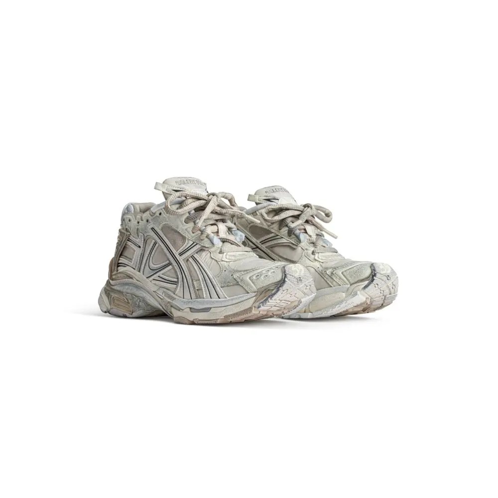 Alternative view of Giày Balenciaga Runner Trainers 'Beige' 772774W3RNY9797