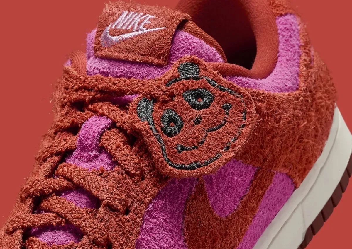 Alternative view of Giày Nike Dunk Low SE Panda-Monium 'Picante Red' IH7648-600