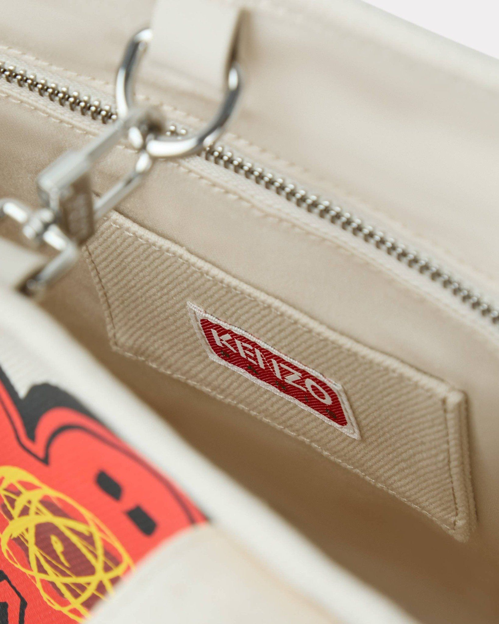 Túi Kenzo x Futura 2000 Large Tote Bag 'Ecru' FF68SA911F36-03 - Ảnh 4
