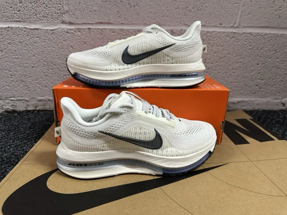Alternative view of Giày Nike Air Zoom Pegasus Premium 'Metallic Silver' HQ2593-106