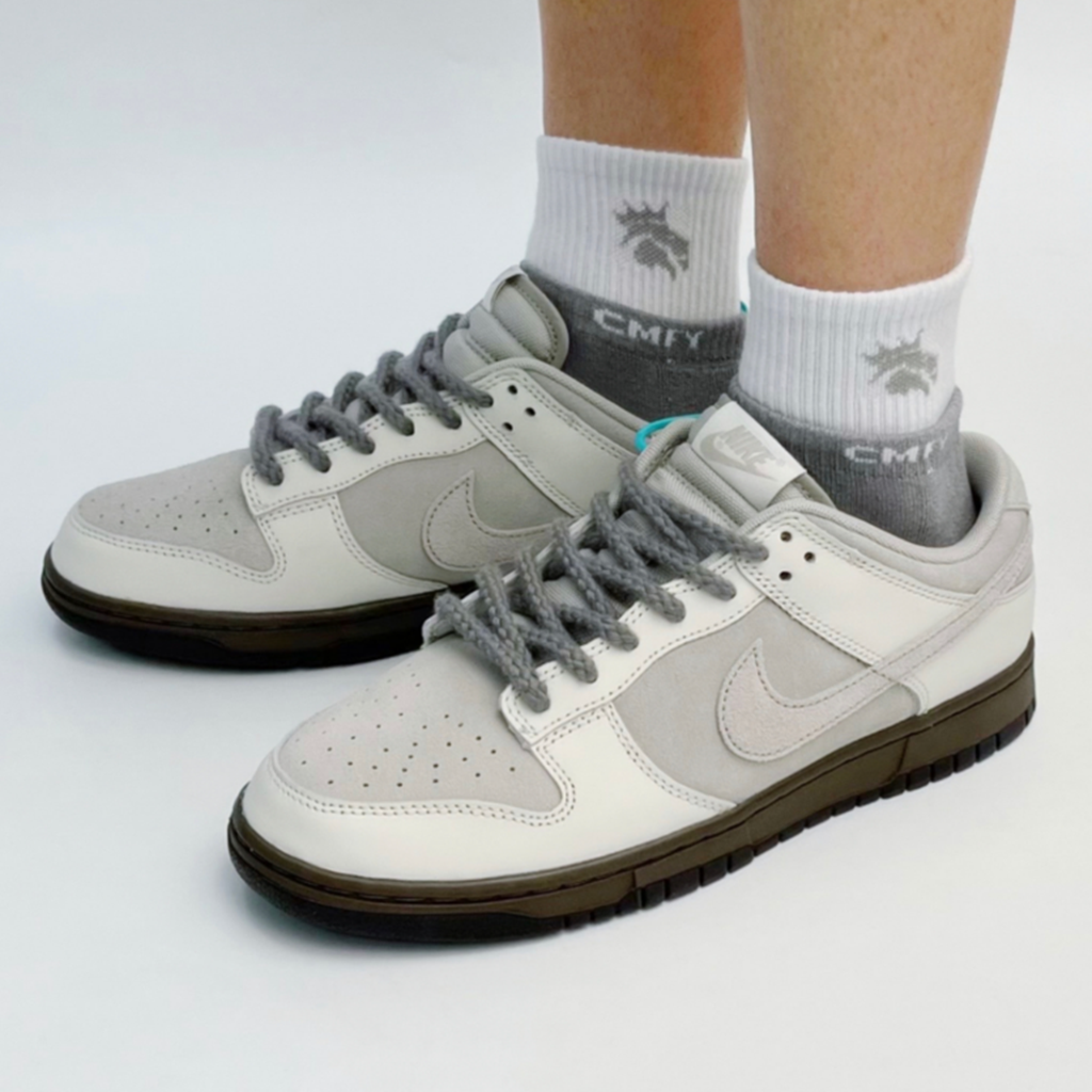 Alternative view of Giày Nike Dunk Low ‘Ironstone’ FD9746-001