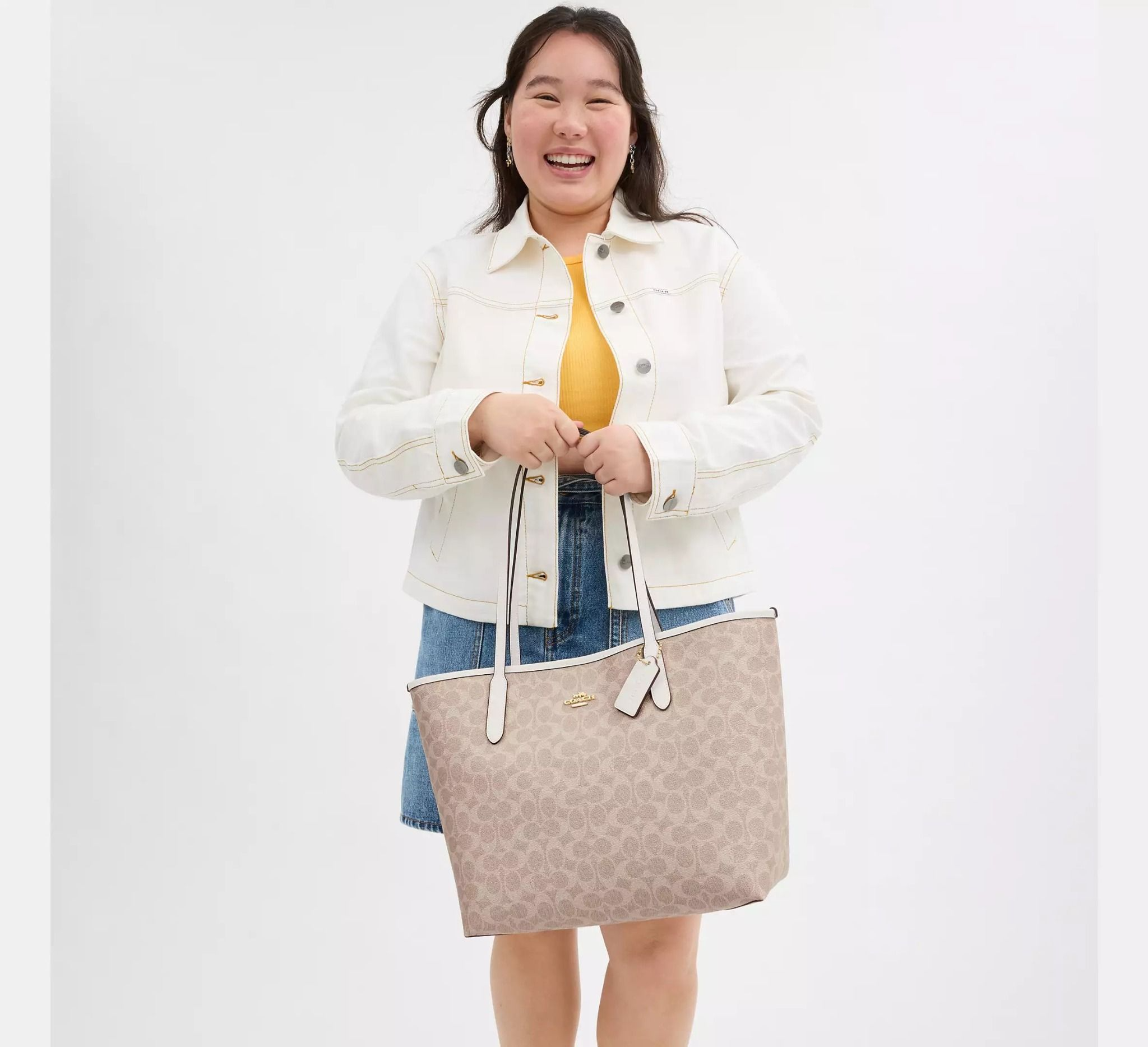 Alternative view of Túi Coach City Tote Bag 'Sand' CV976-IMXDM