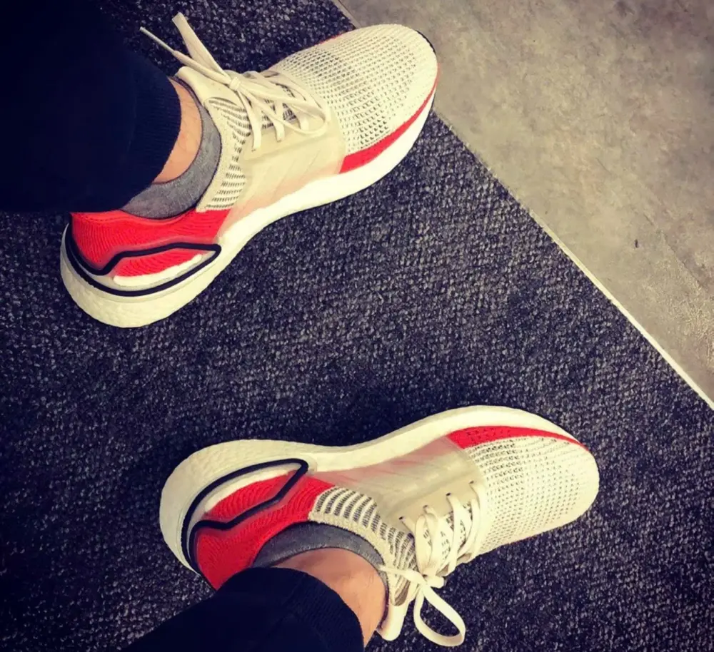 Giày Adidas UltraBoost 19 ‘White Scarlet’ EF1341 - Ảnh 3