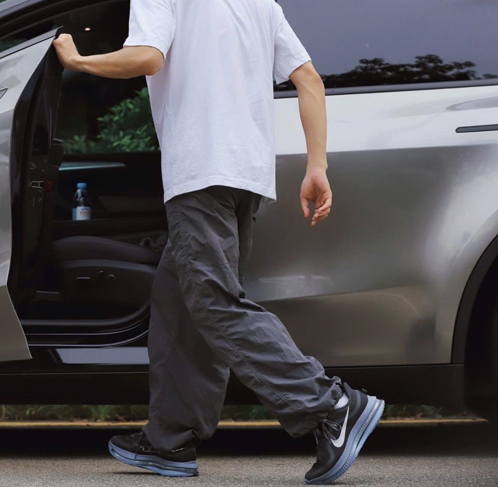 Alternative view of Giày Nike Air Zoom Pegasus Premium 'Anthracite' HQ2592-006