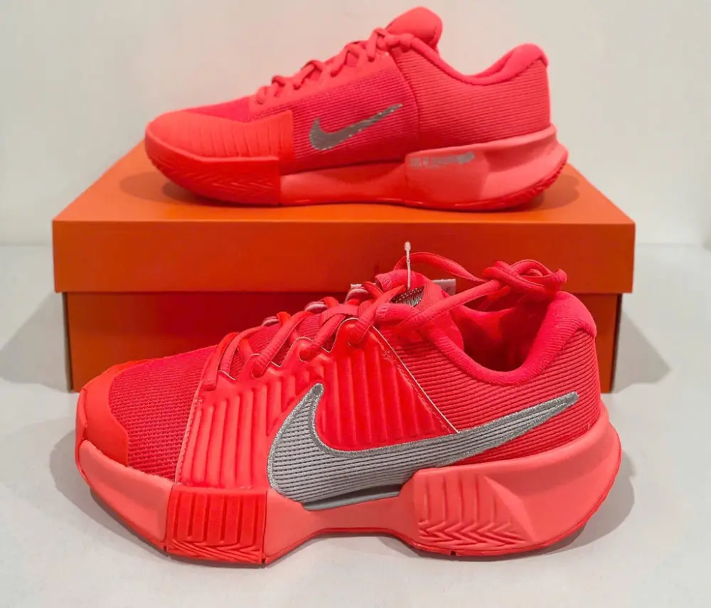 Alternative view of Giày Nike GP Challenge ‘Metallic Silver’ HQ2609-600