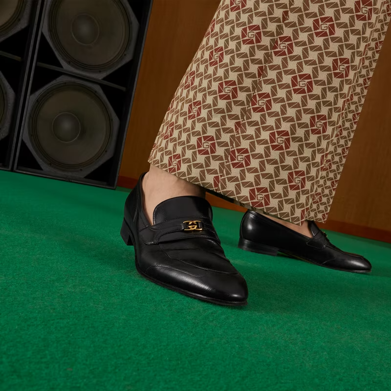 Alternative view of Giày Gucci Loafer Interlocking G Leather 'Black' 692253-D3V00-1000