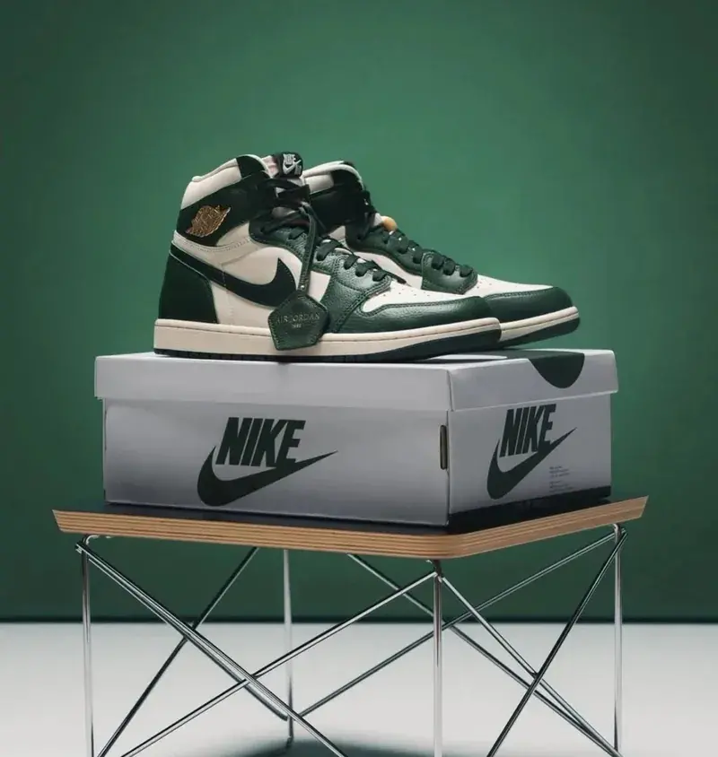 Giày Nike Jordan 1 Retro High ‘Fir Pro Green’ FD2596-101 - Ảnh 9