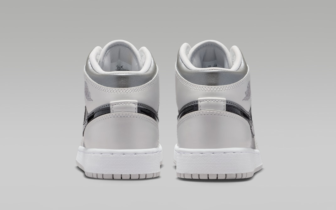 Giày Nike Jordan 1 Mid SE ‘Inspired by the Greatest’ HV4400-014 - Ảnh 4