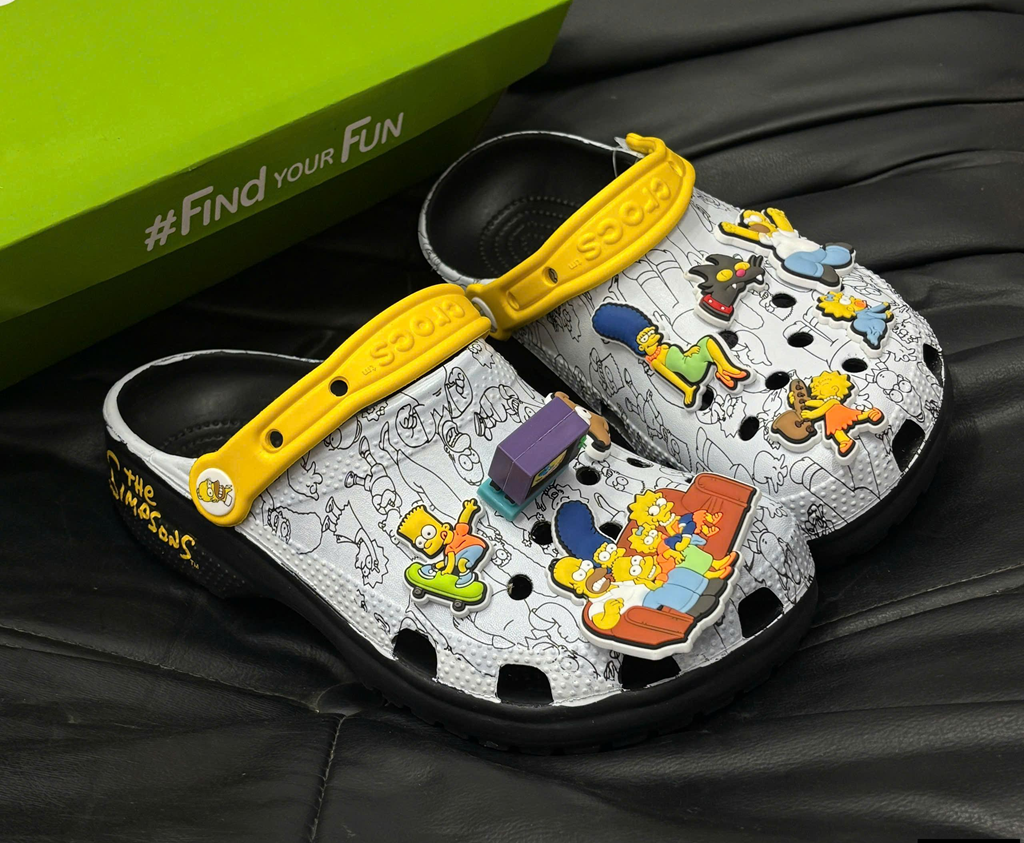Dép Crocs Classic Clog 'The Simpsons Intro Sequence' 211106-90H - Ảnh 4