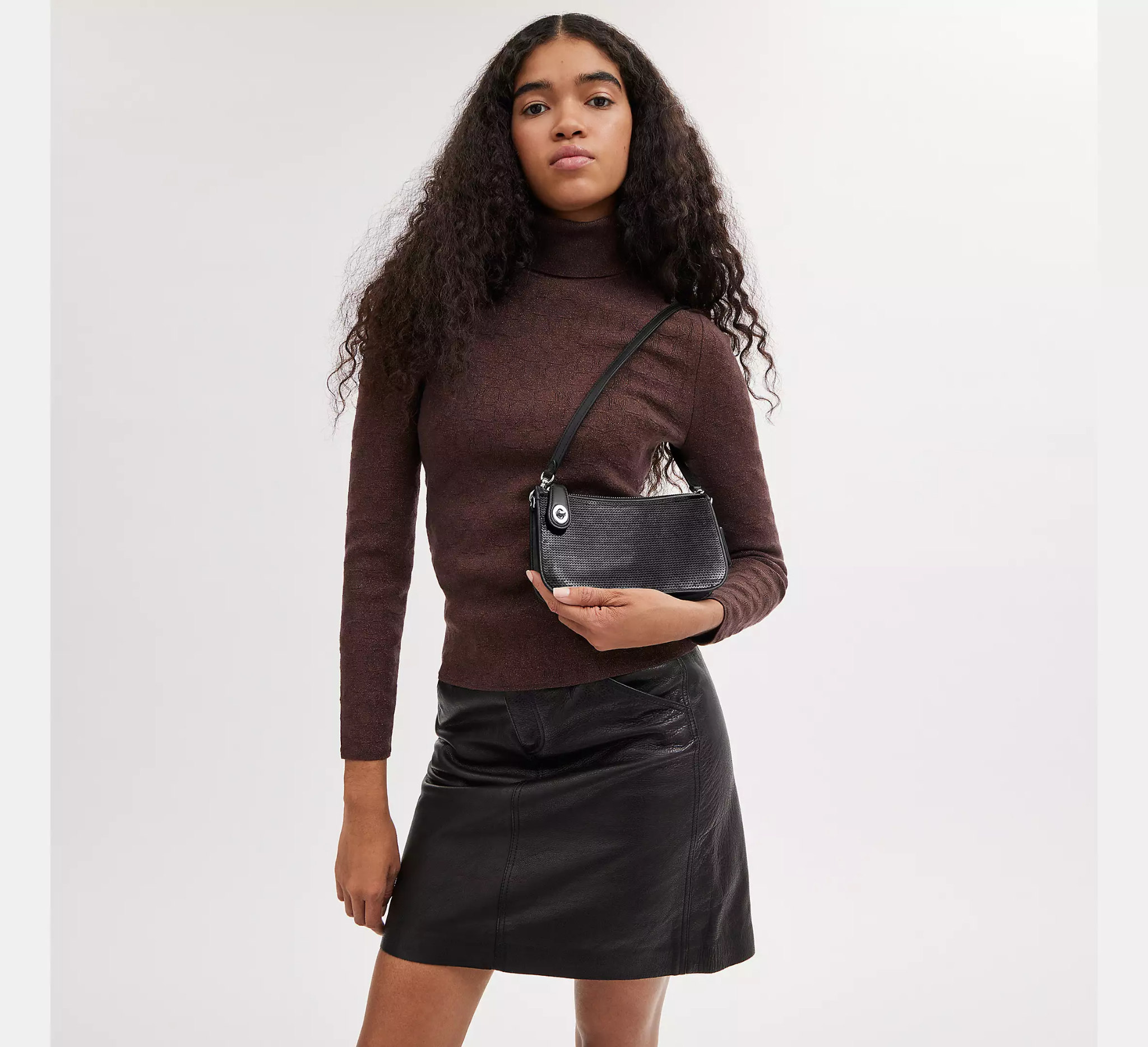 Túi Coach Penn Shoulder Bag Sequins ‘Black’ CM547-LHBLK - Ảnh 4