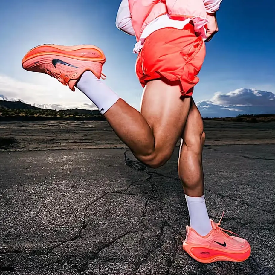 Alternative view of Giày Nike Vomero Plus 'Orange Pulse' HV8150-801