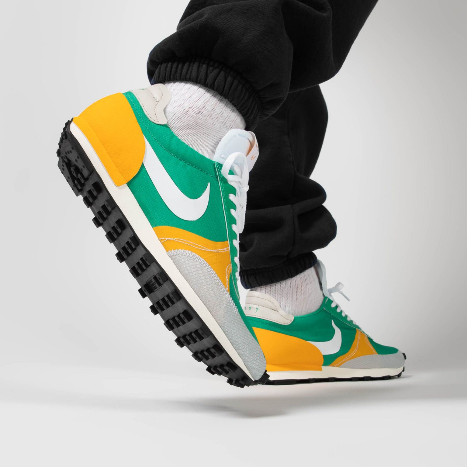 Alternative view of Giày Nike Daybreak Type ‘Yellow’ CU1756-300